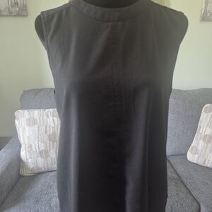 Paper Crane Classic Black Sleeveless Blouse